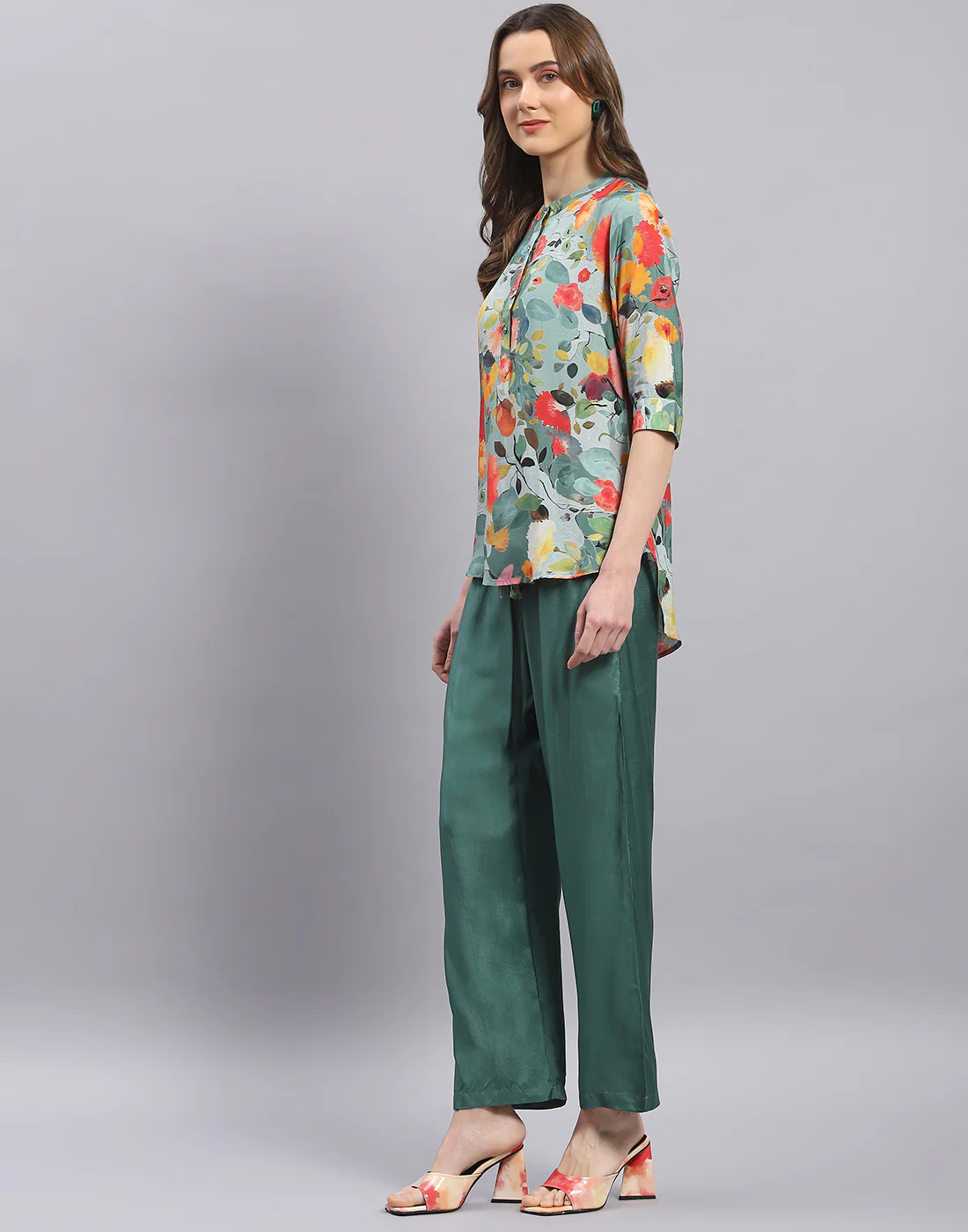 Women Green Printed Mandarin Collar Half Sleeve Cords Set - Image 3