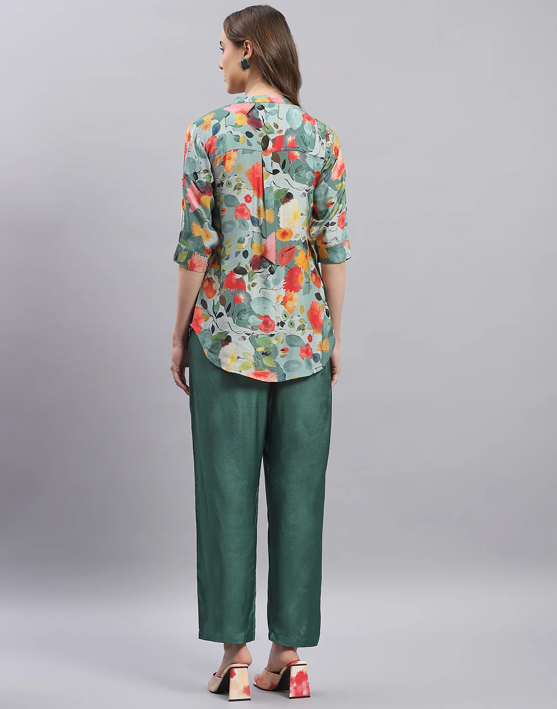 Women Green Printed Mandarin Collar Half Sleeve Cords Set - Image 5