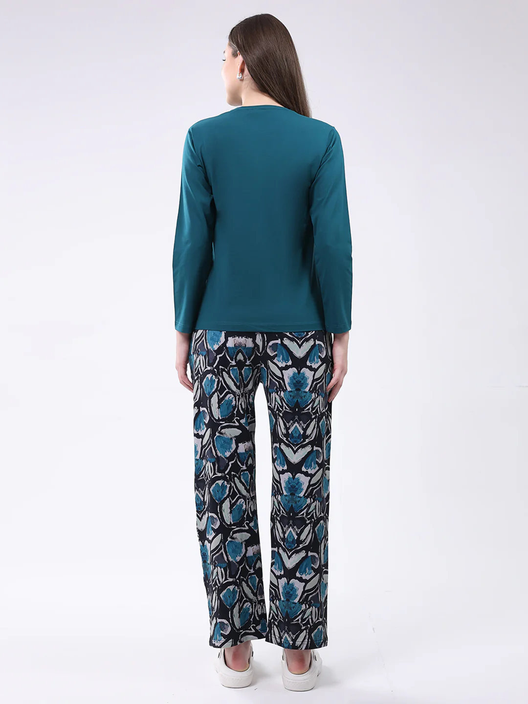 Women Green Printed Round Neck Full Sleeve Lower Set - Image 5