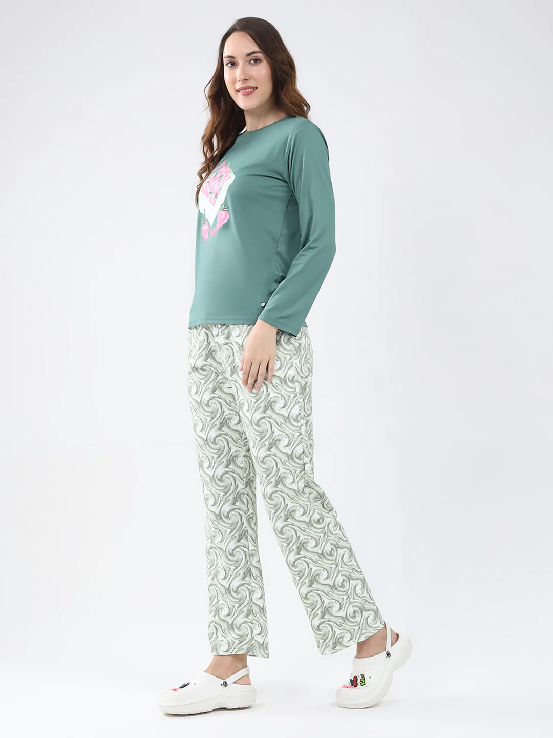 Women Green Printed Round Neck Full Sleeve Lower Set - Image 3
