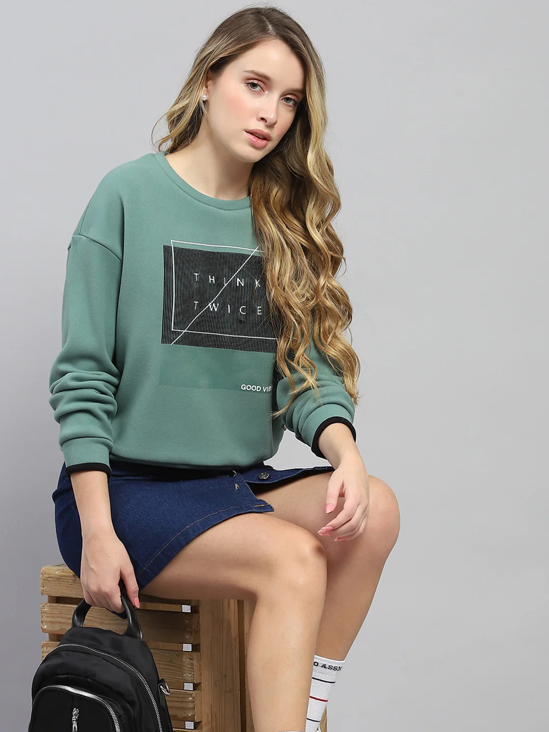 Women Green Printed Round Neck Full Sleeve Sweatshirt - Image 6