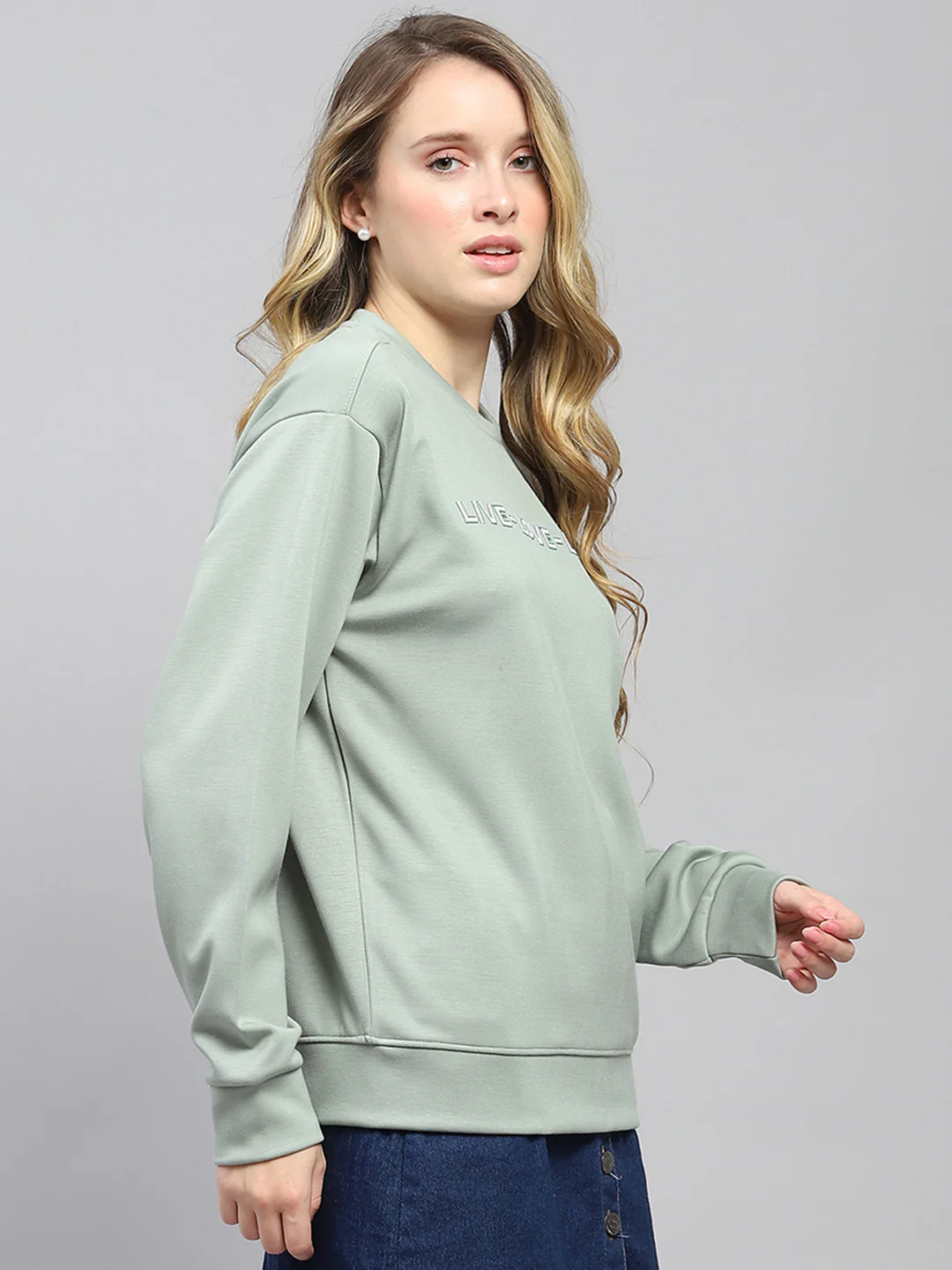 Women Green Printed Round Neck Full Sleeve Sweatshirt - Image 4