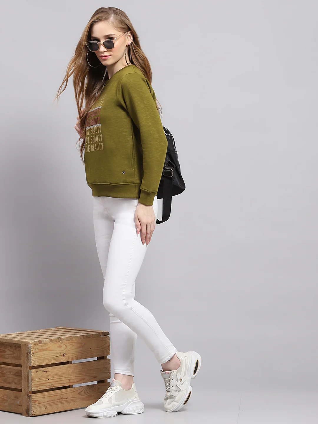 Women Green Printed Round Neck Full Sleeve Sweatshirt - Image 2