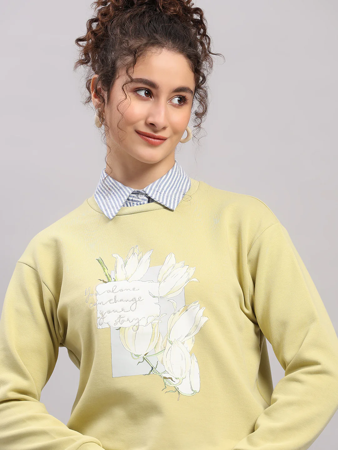 Women Green Printed Round Neck Full Sleeve Sweatshirt - Image 6