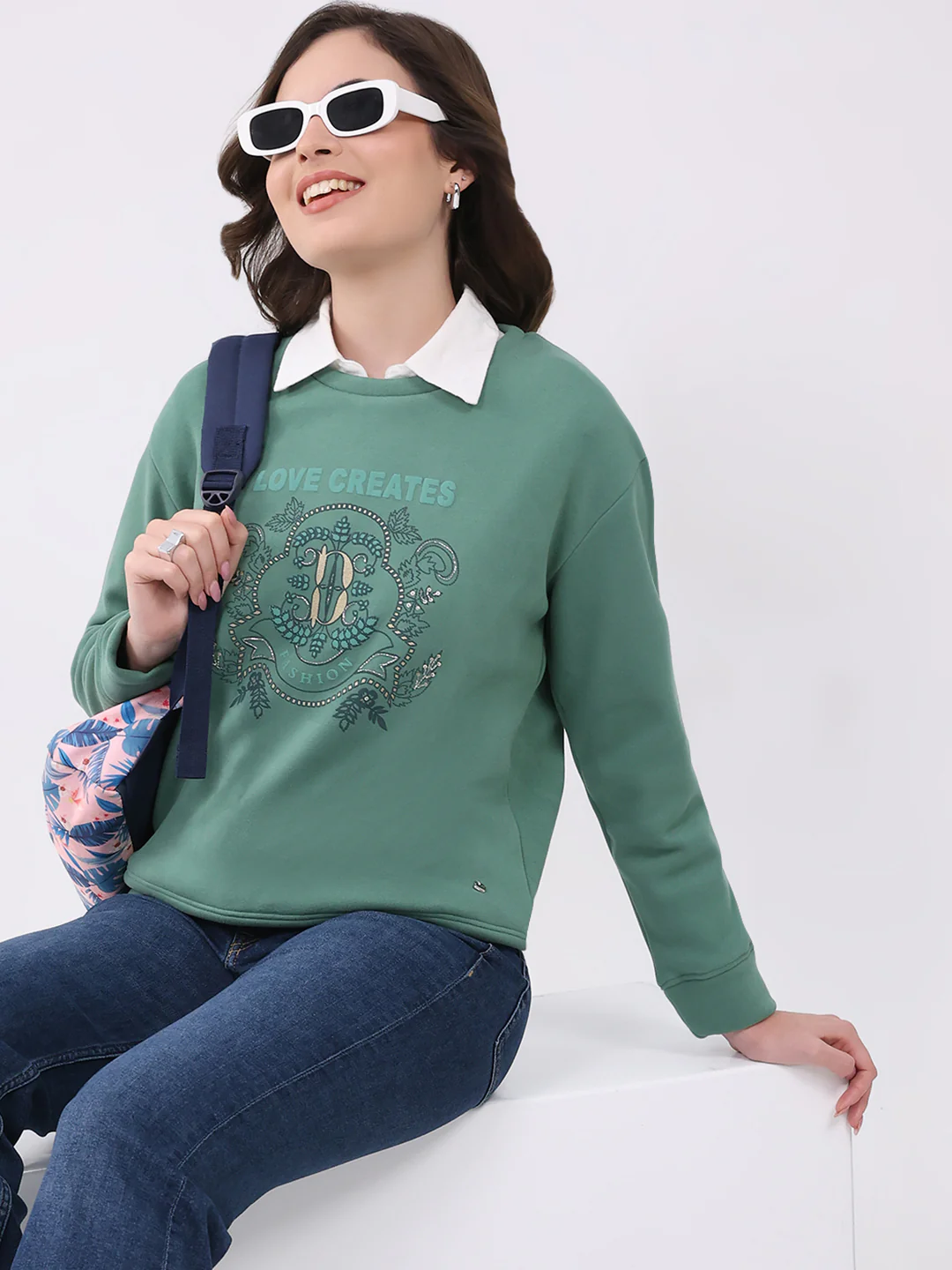 Women Green Printed Round Neck Full Sleeve Sweatshirt - Image 6