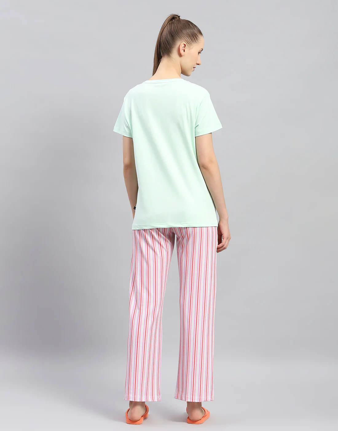 Women Green Printed Round Neck Half Sleeve Lower Set - Image 5