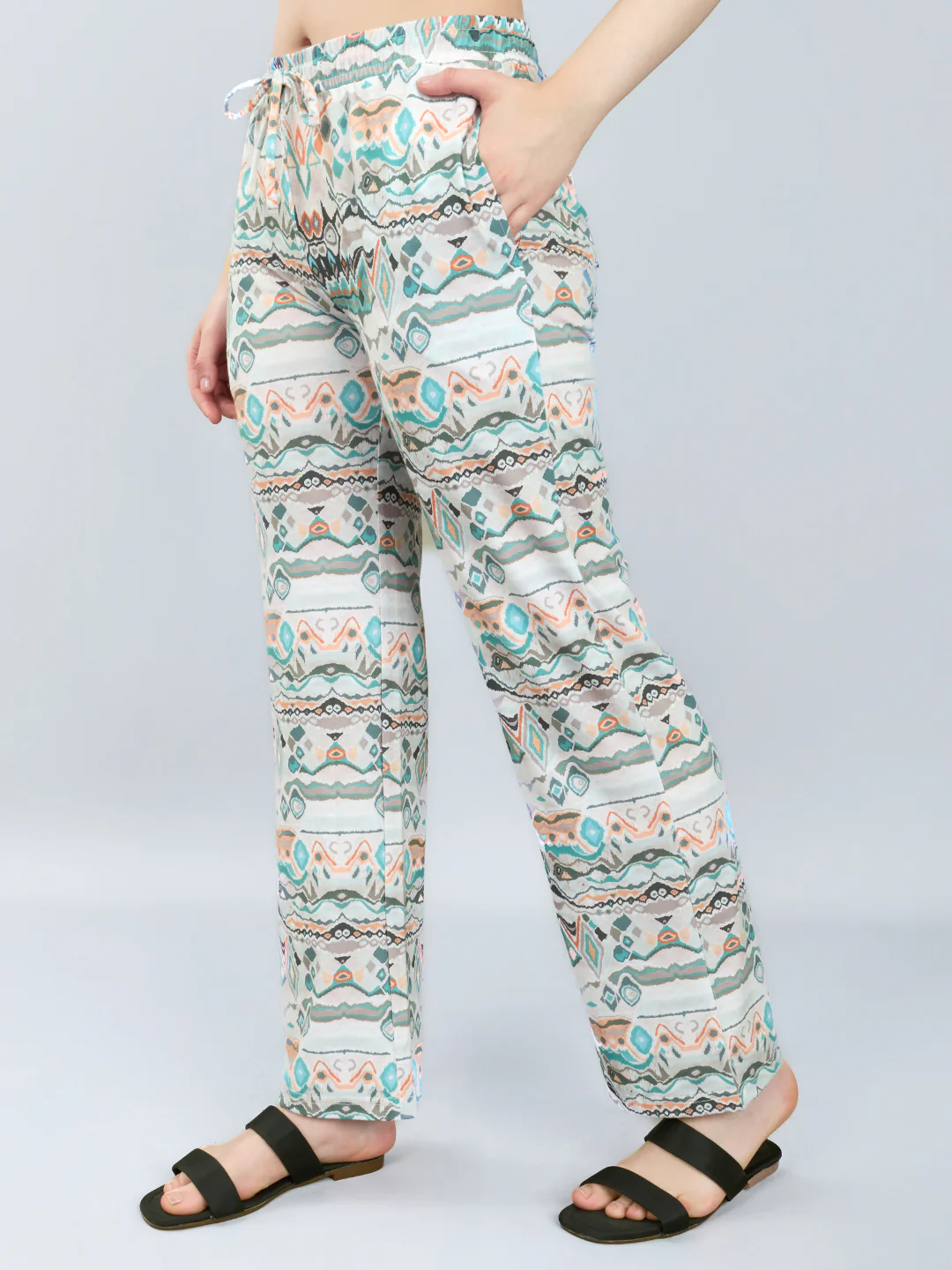 Women Green Printed Round Neck Half Sleeve Lower Set - Image 6