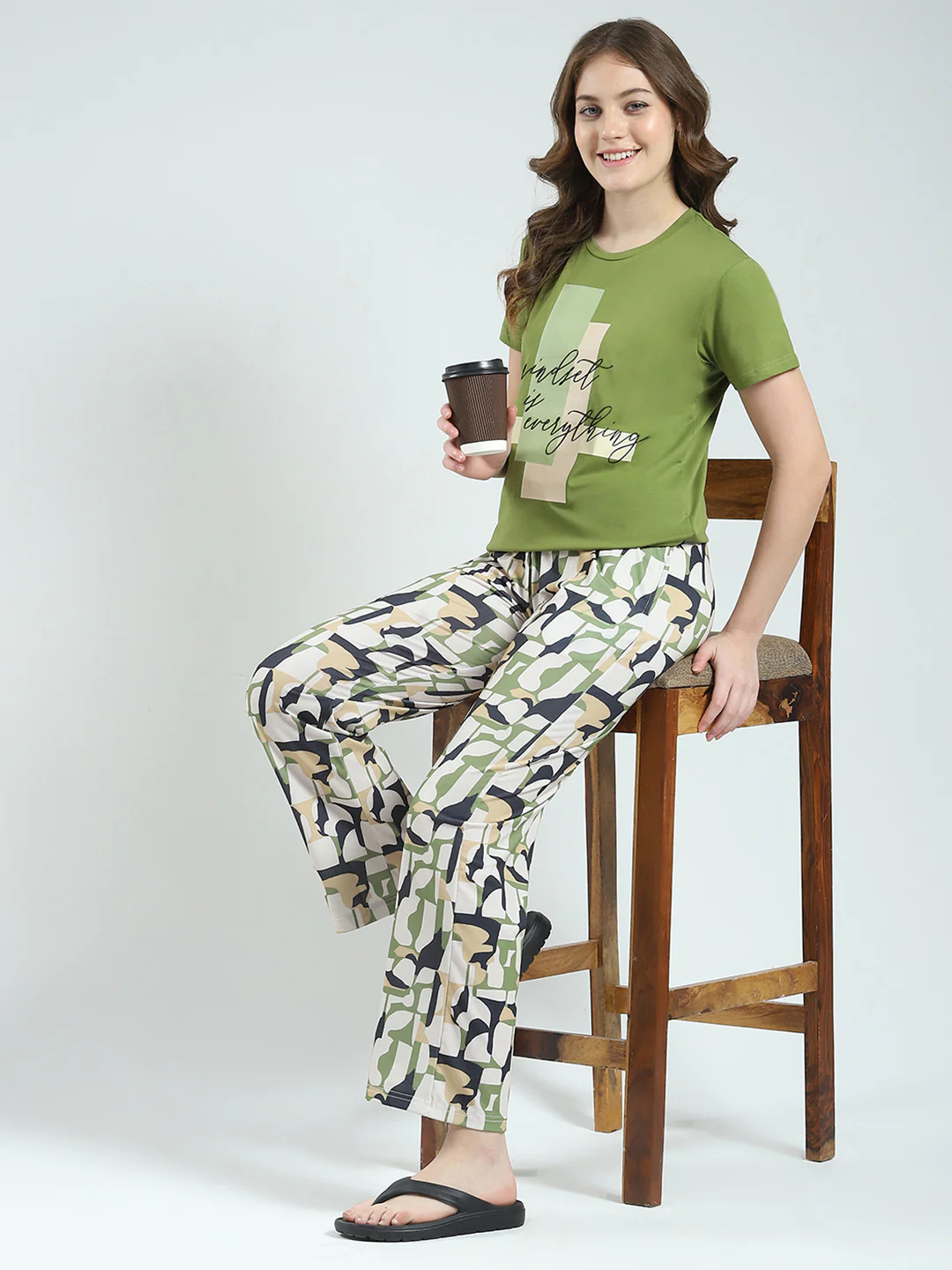 Women Green Printed Round Neck Half Sleeve Lower Set - Image 2