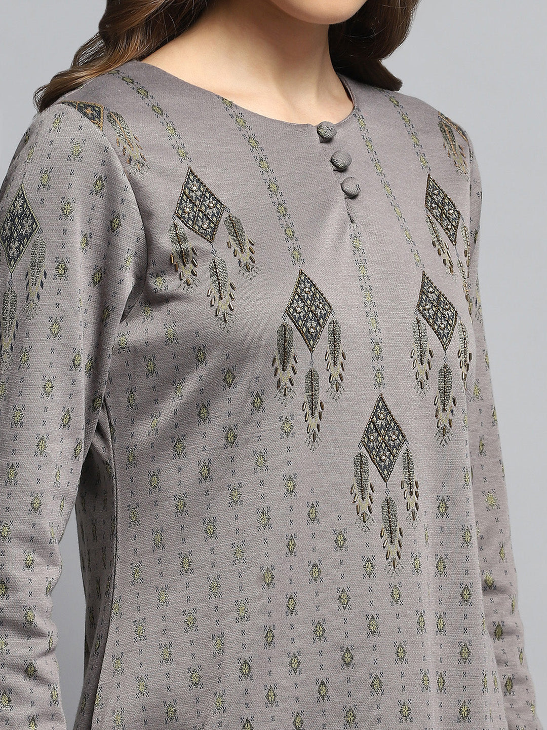 Women Green Self Design Round Neck Full Sleeve Kurti Set - Image 6