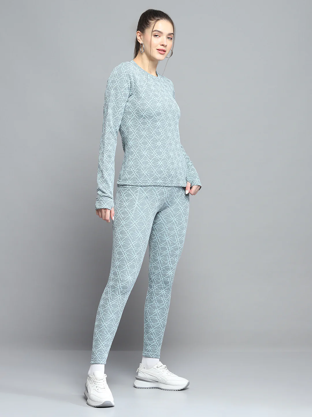 Rock.it Women Green Self Design Round Neck Full Sleeve Tracksuit - Image 4