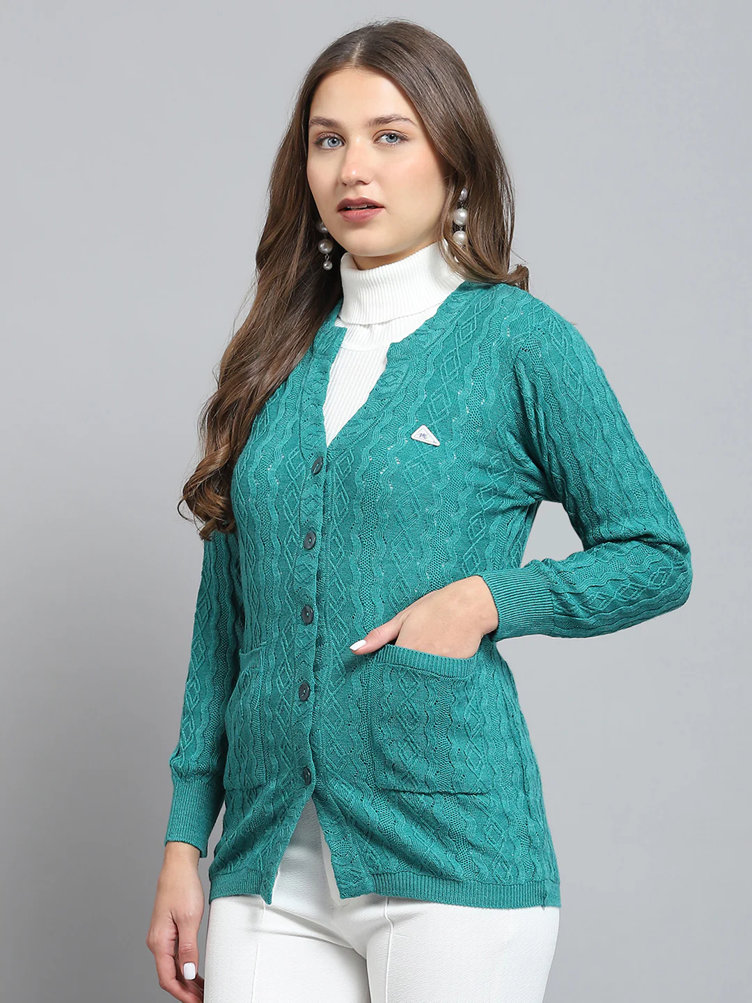 Women Green Self Design V Neck Full Sleeve Cardigan - Image 3