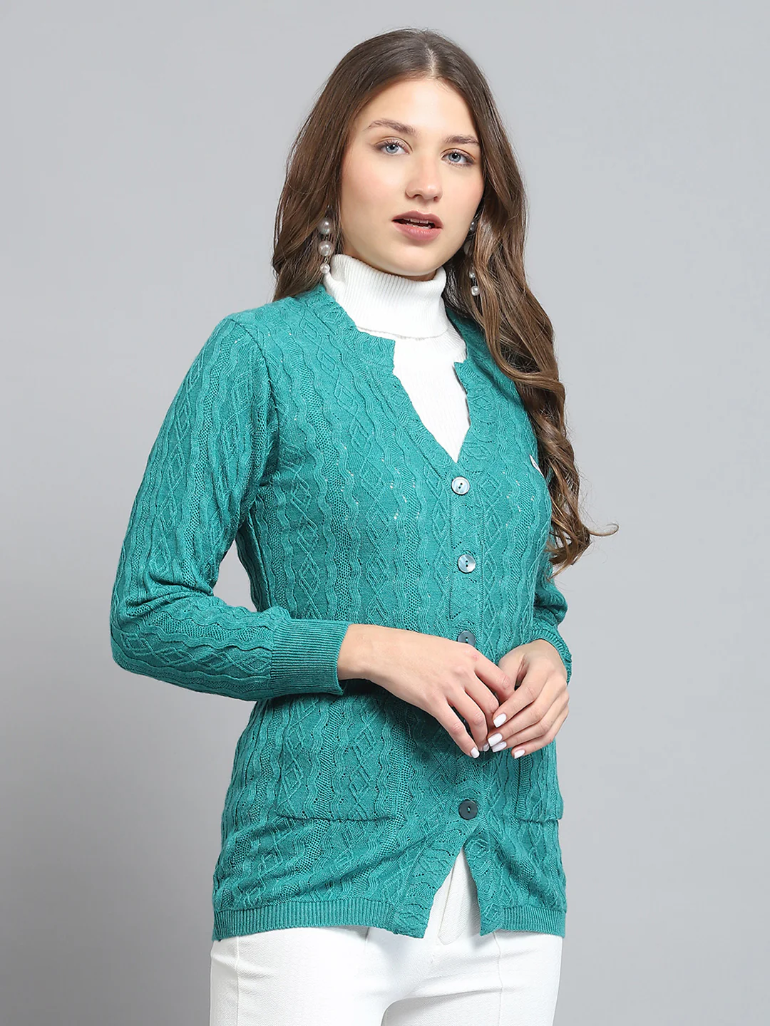 Women Green Self Design V Neck Full Sleeve Cardigan - Image 4