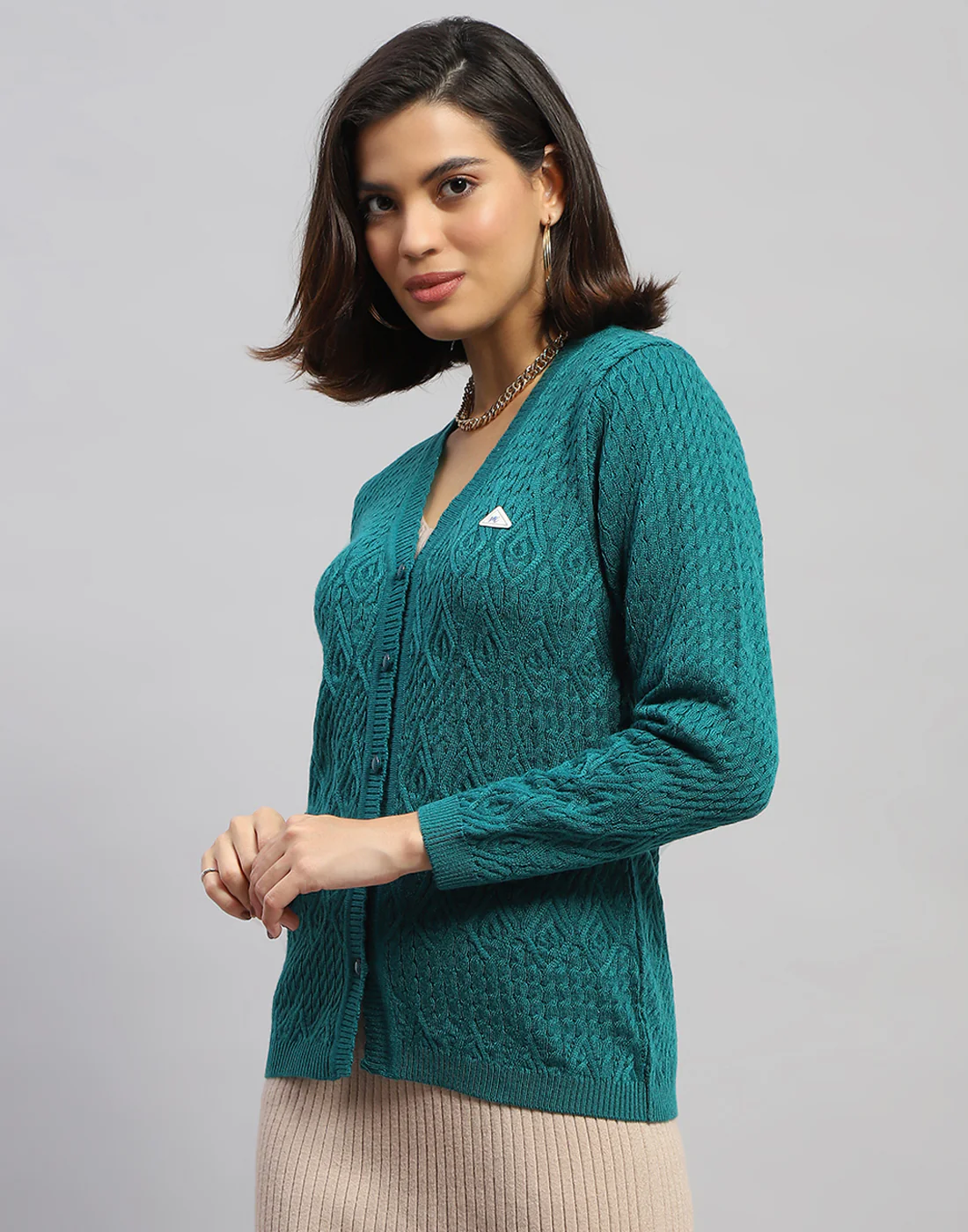 Women Green Self Design V Neck Full Sleeve Cardigan - Image 3