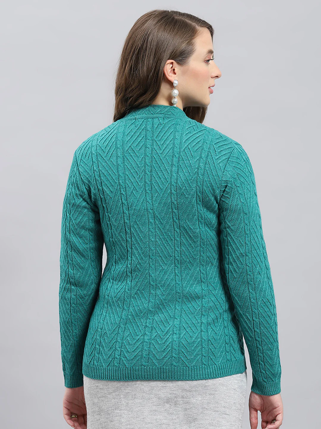 Women Green Self Design V Neck Full Sleeve Cardigan - Image 5