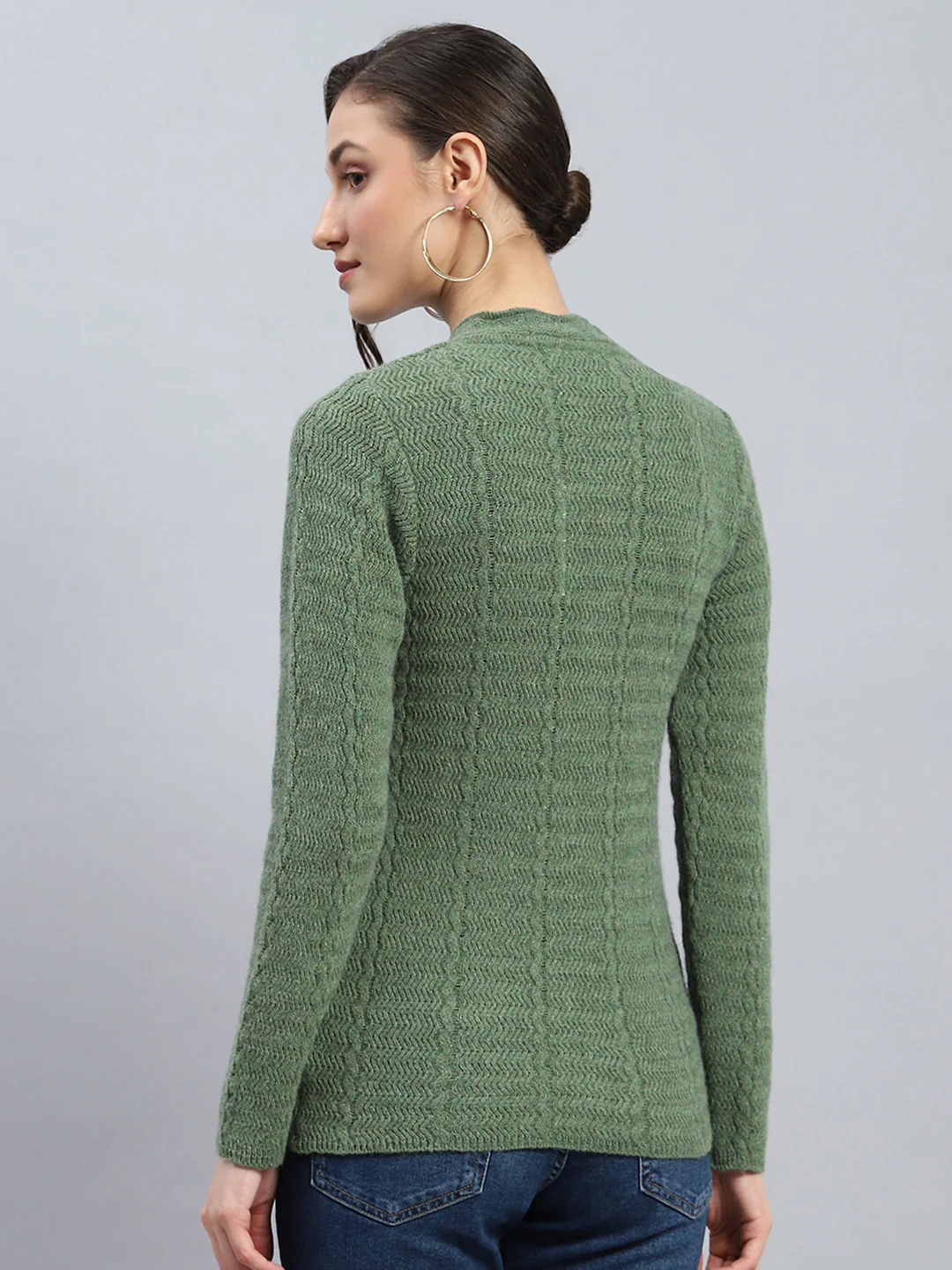 Women Green Self Design V Neck Full Sleeve Cardigan - Image 5