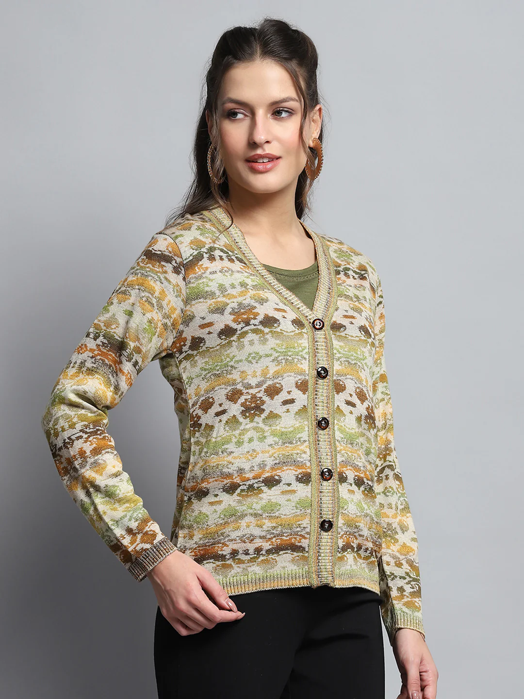 Women Green Self Design V Neck Full Sleeve Cardigan - Image 4