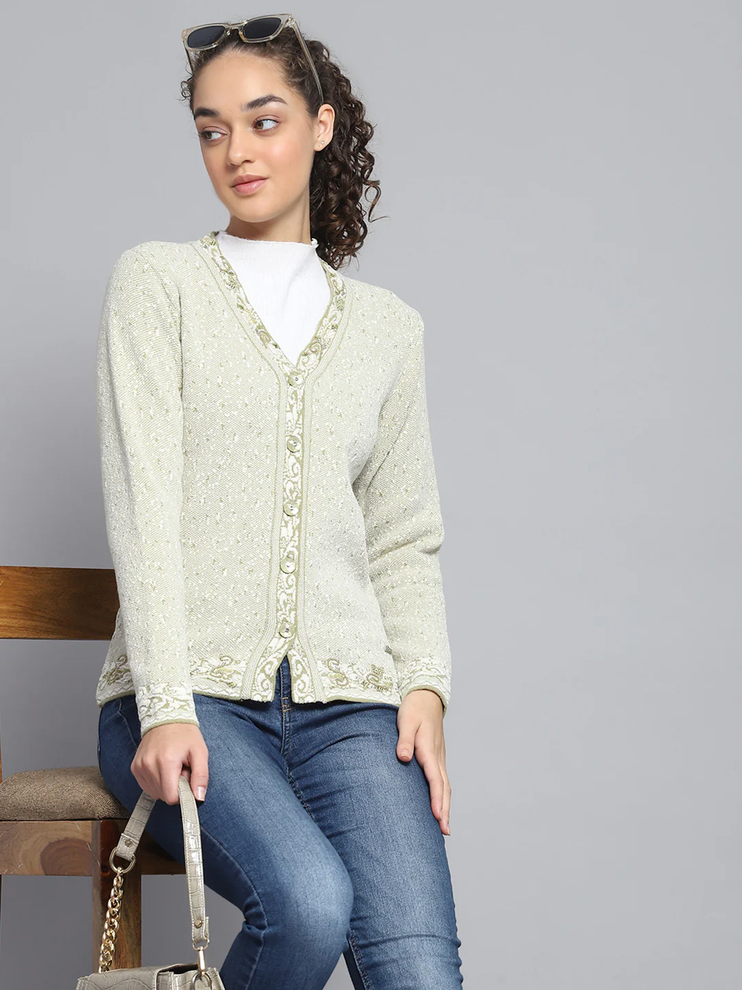Women Green Self Design V Neck Full Sleeve Cardigan - Image 6
