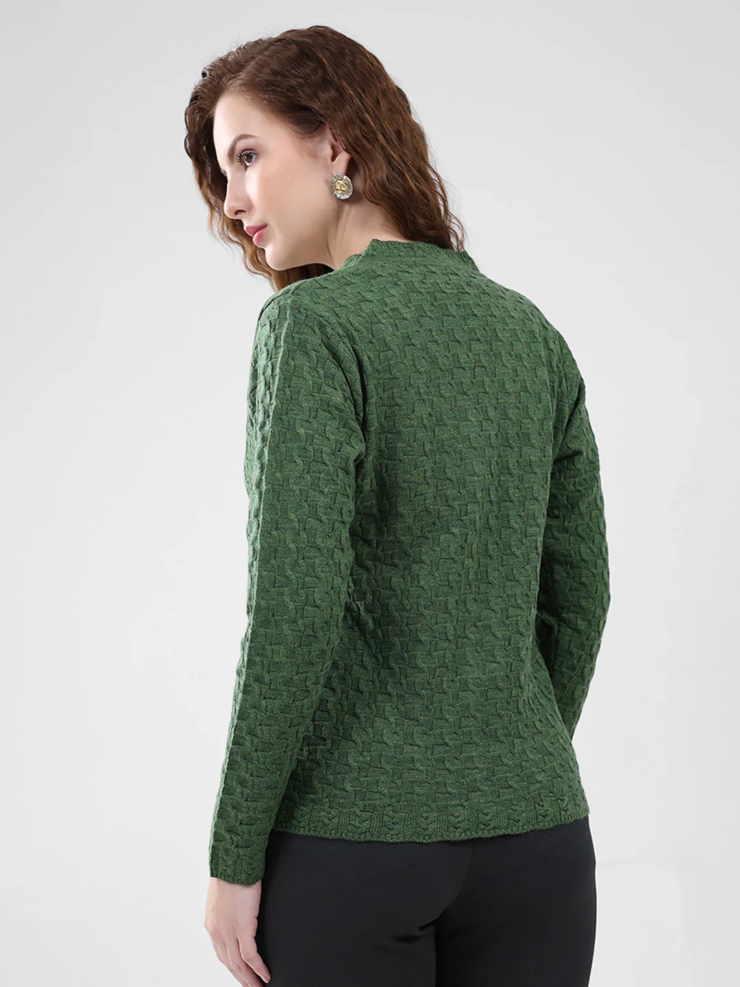 Women Green Self Design V Neck Full Sleeve Cardigan - Image 5