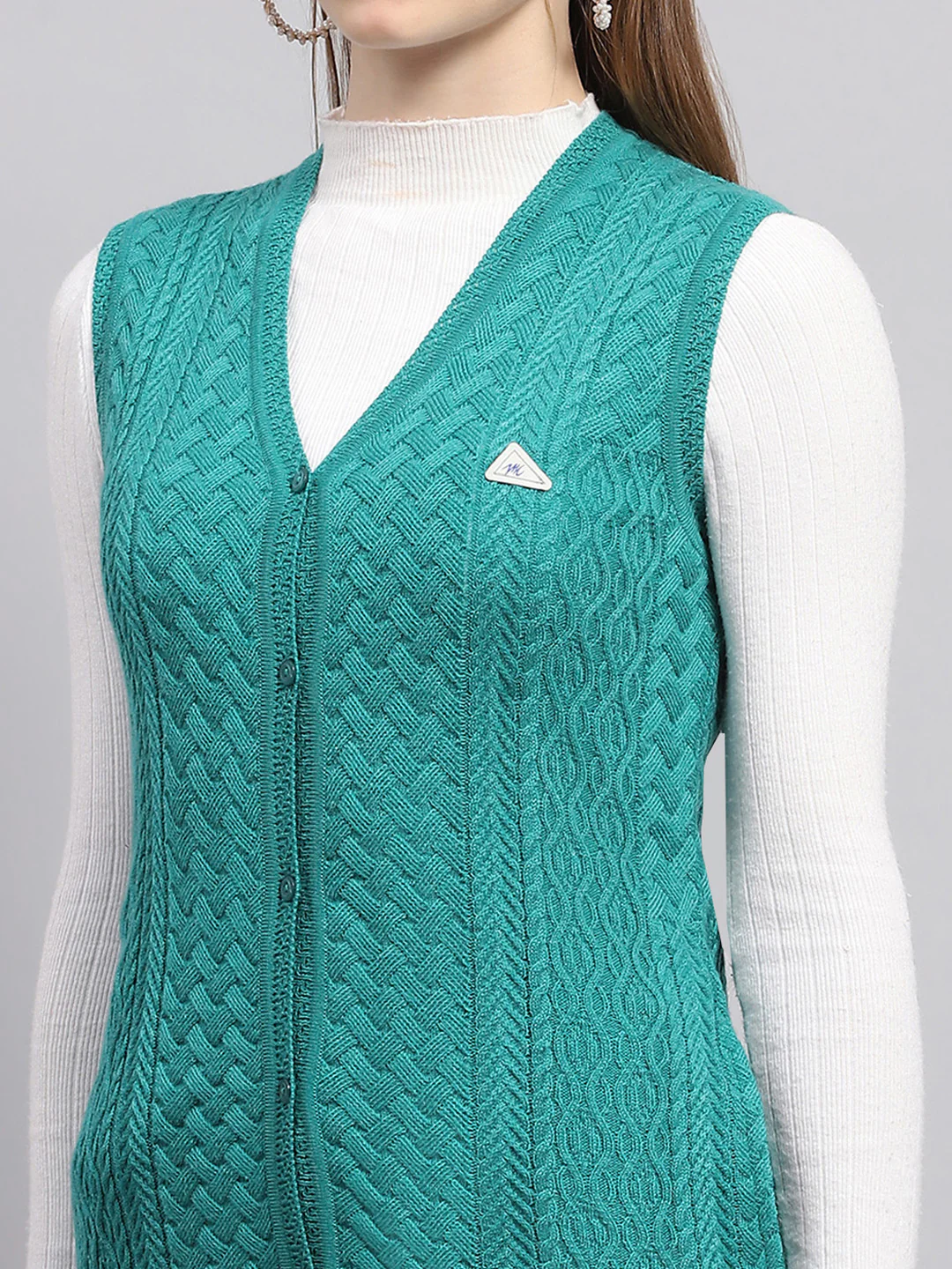Women Green Self Design V Neck Sleeveless Cardigan - Image 6