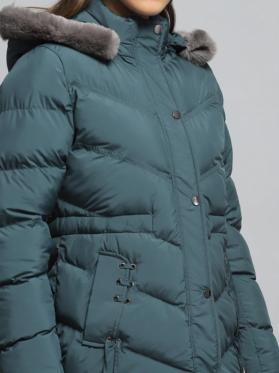 Women Green Solid Detachable Hood Full Sleeve Jacket - Image 6