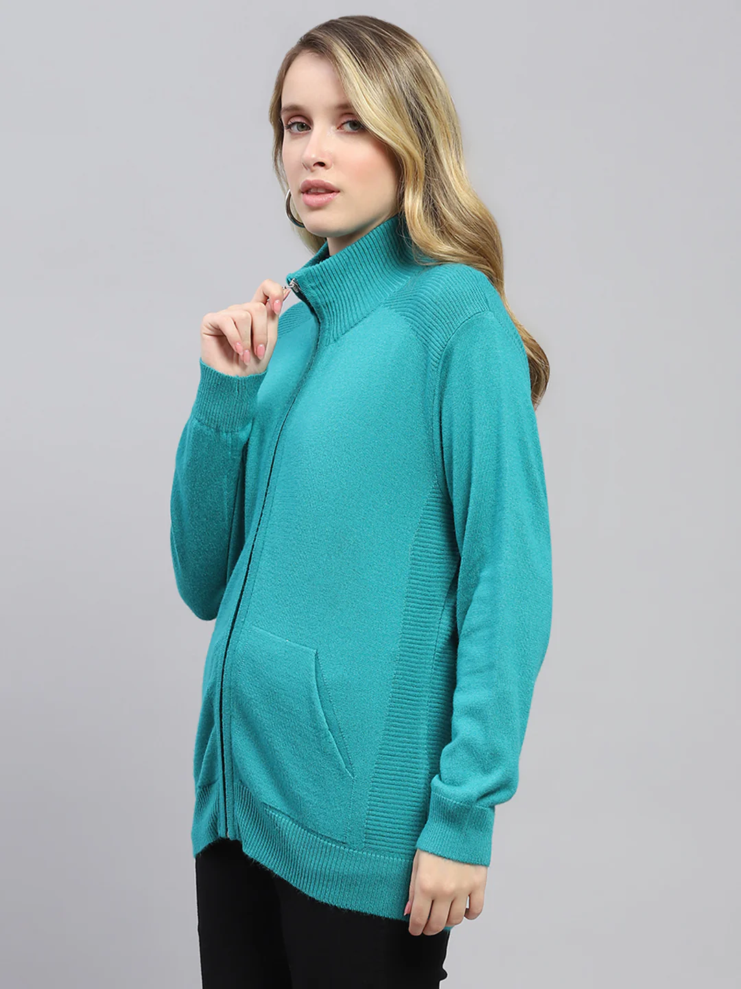 Women Green Solid High Neck Full Sleeve Cardigan - Image 3