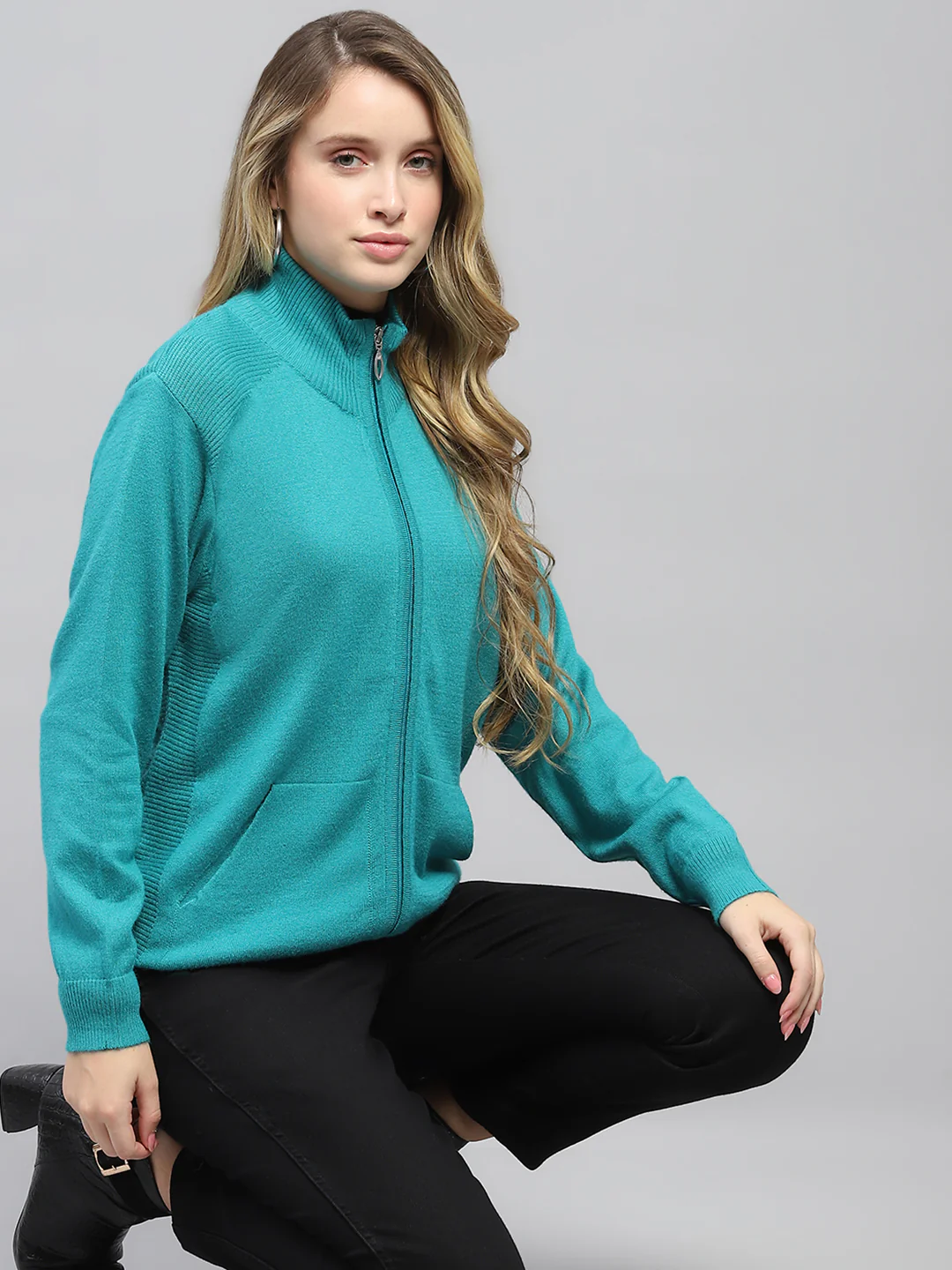 Women Green Solid High Neck Full Sleeve Cardigan - Image 6
