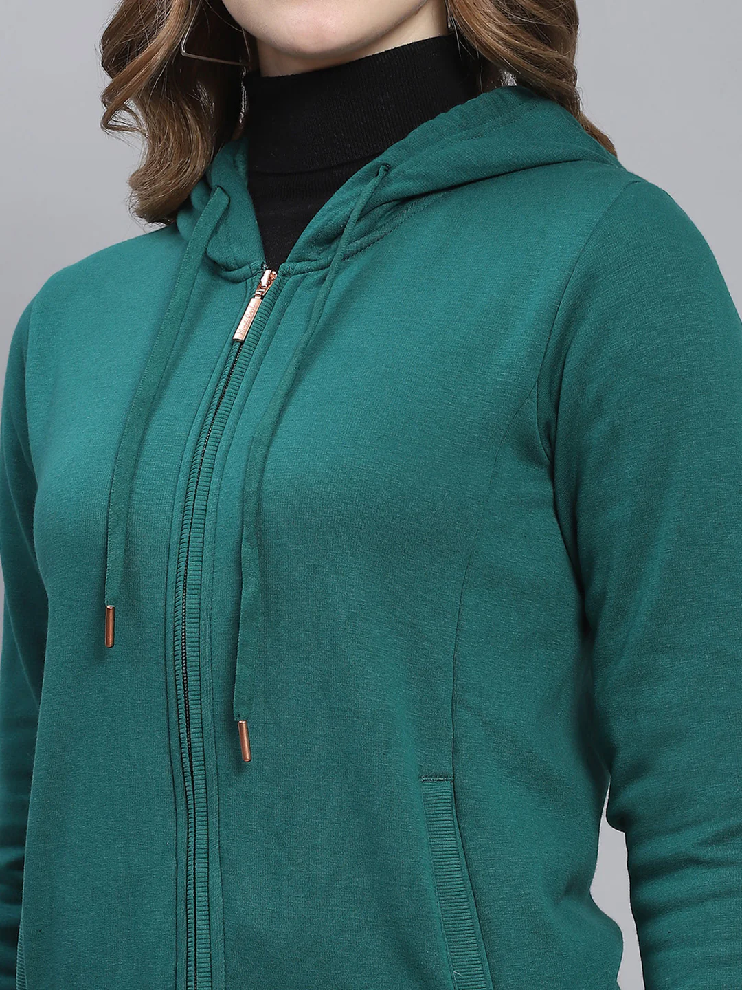 Women Green Solid Hooded Full Sleeve Sweatshirts - Image 7