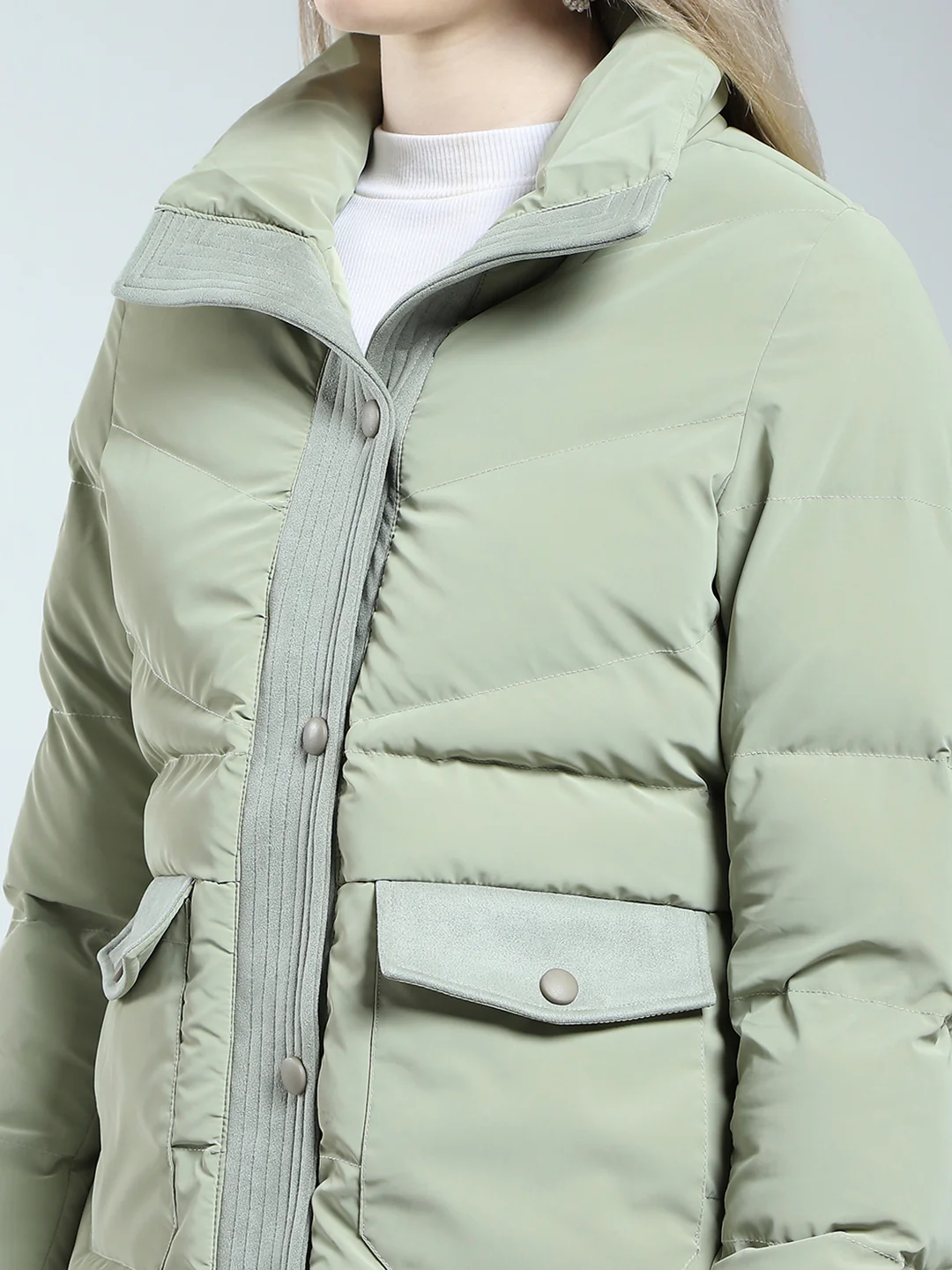 Women Green Solid Mock Neck Full Sleeve Jacket - Image 7
