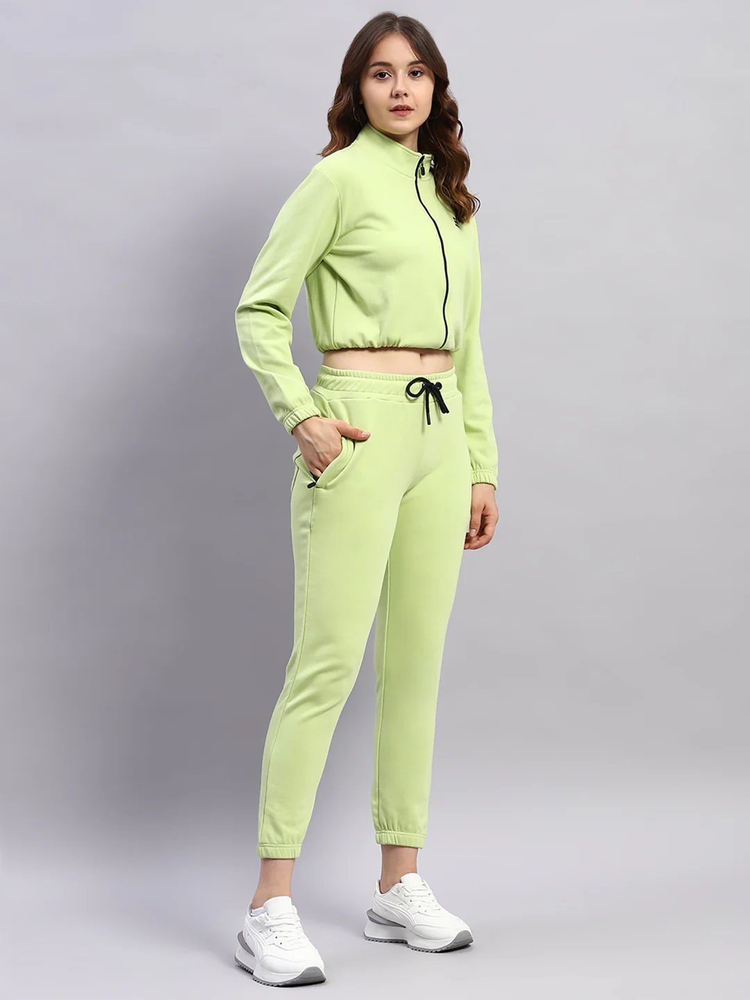Rock.it Women Green Solid Mock Neck Full Sleeve Tracksuit - Image 4