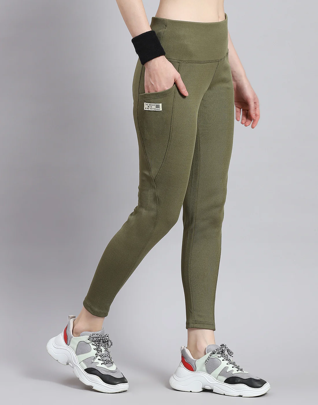 Rock.it Women Green Solid Regular Fit Legging - Image 4