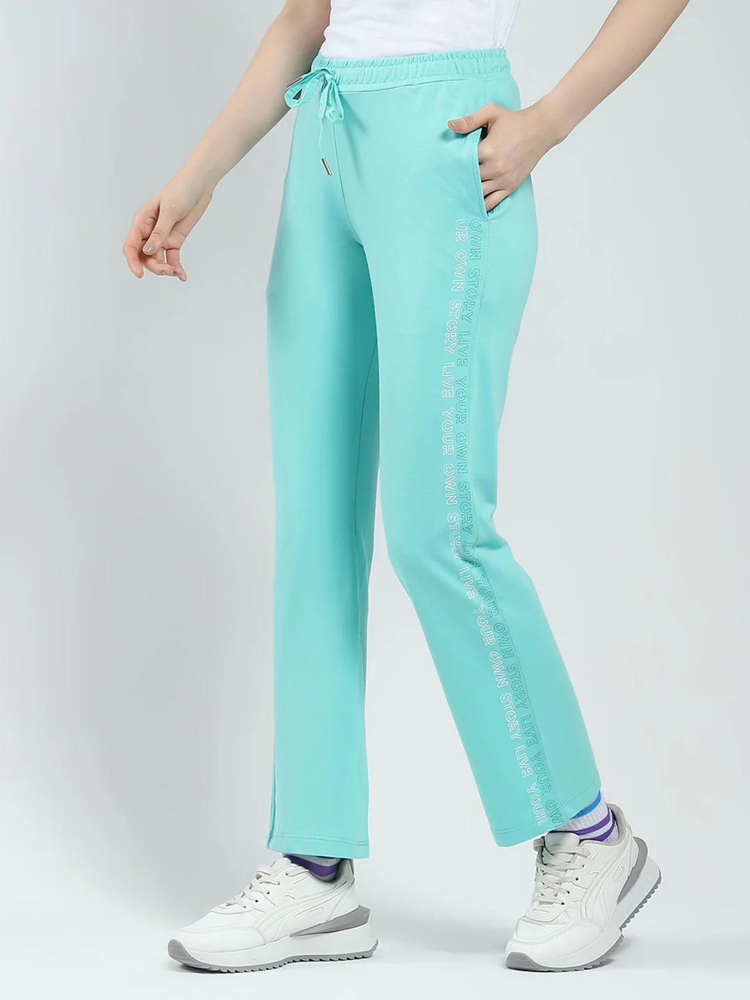 Women Green Solid Regular Fit Lower - Image 4