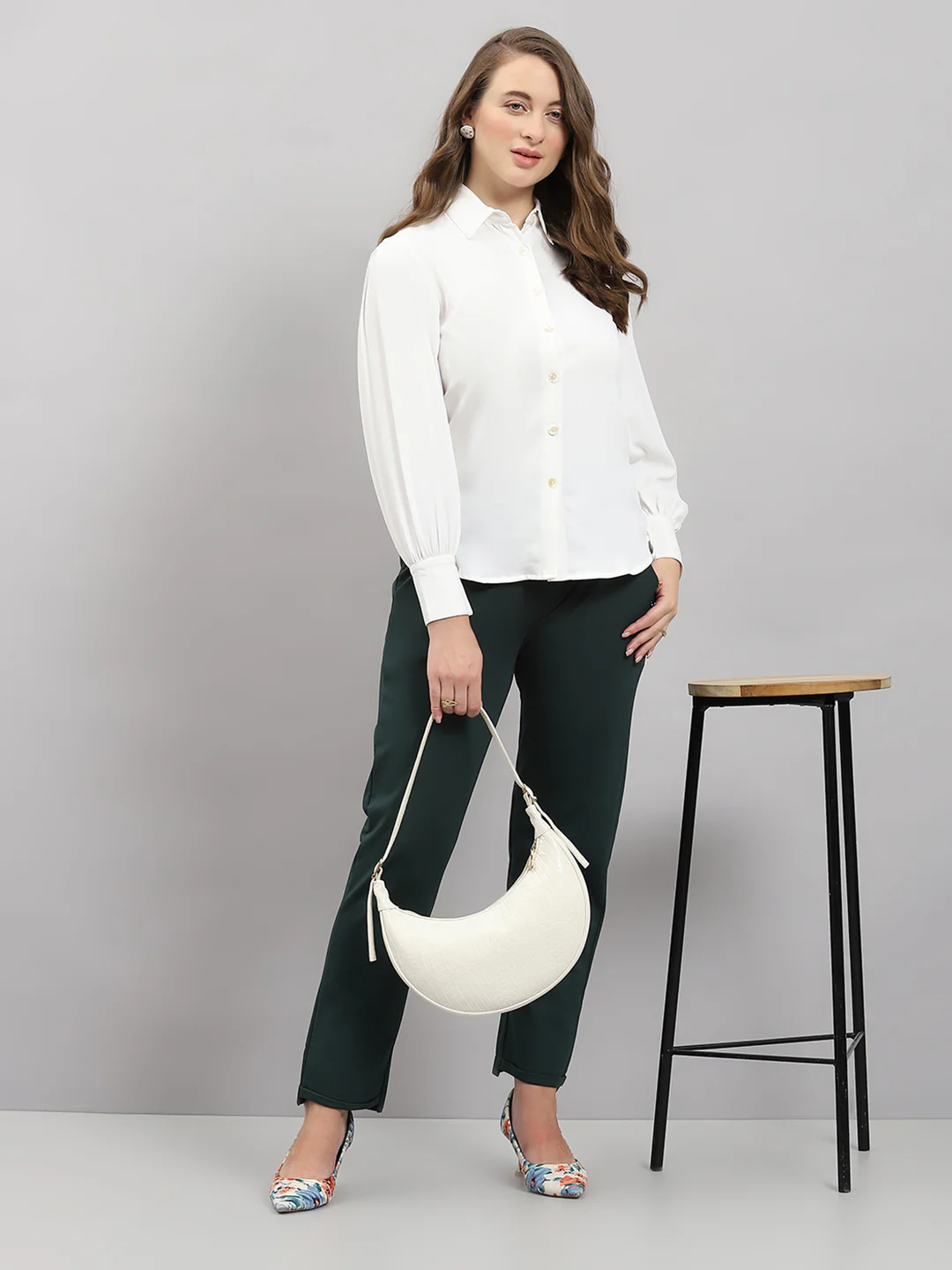 Women Green Solid Regular Fit Winter Lower - Image 2