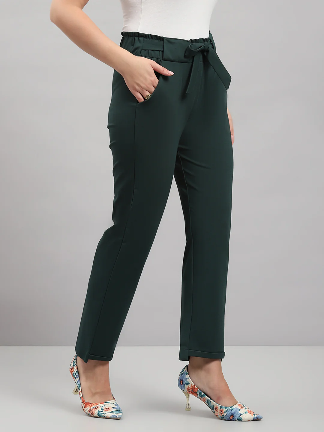 Women Green Solid Regular Fit Winter Lower - Image 4