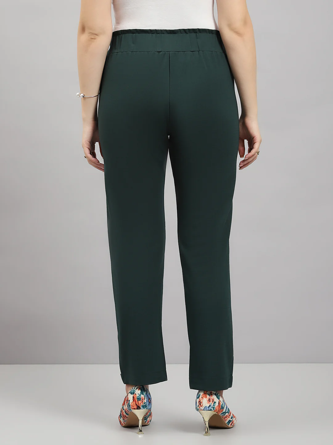Women Green Solid Regular Fit Winter Lower - Image 5
