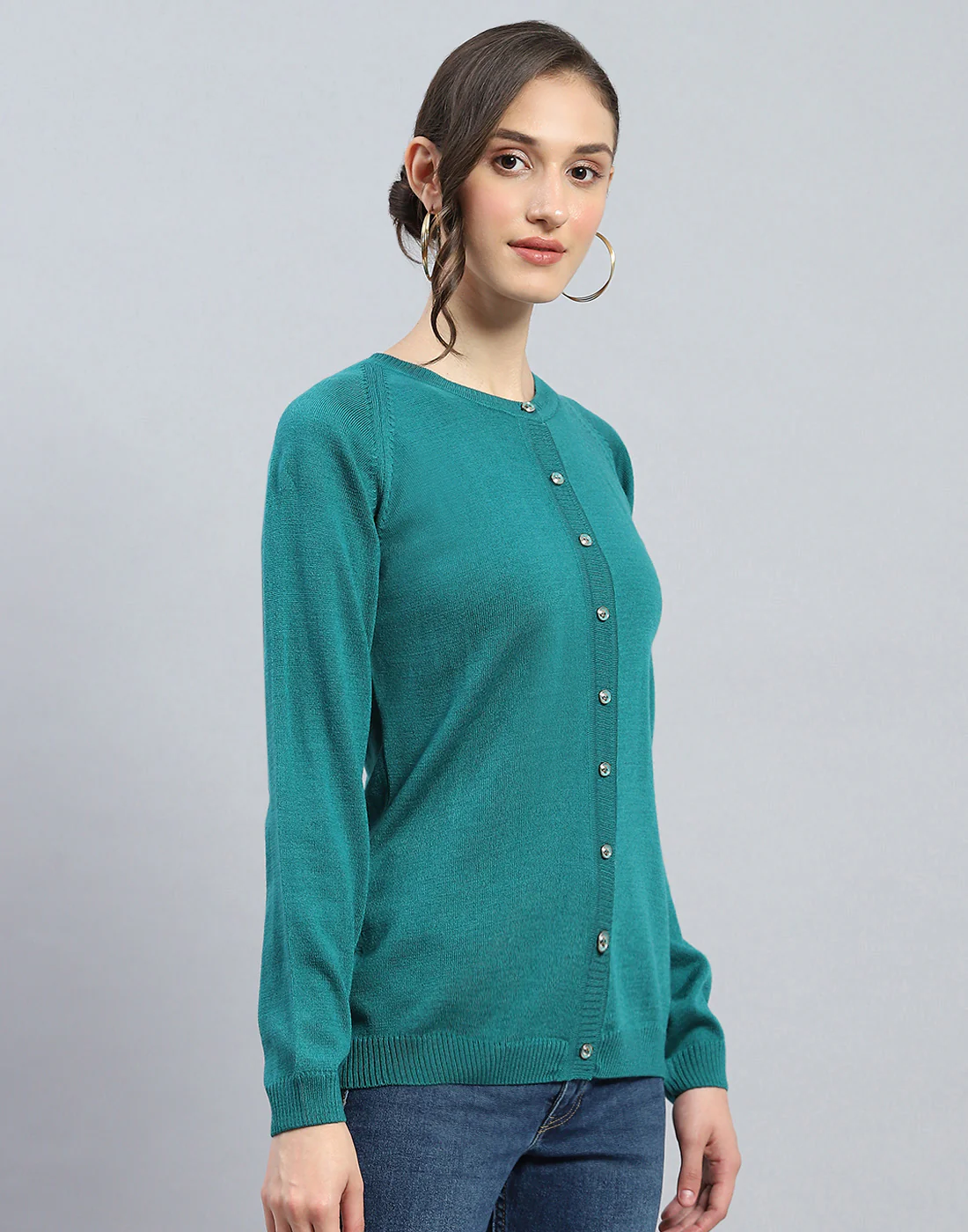 Women Green Solid Round Neck Full Sleeve Cardigan - Image 4