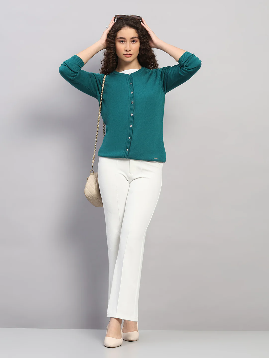 Women Green Solid Round Neck Full Sleeve Cardigan - Image 2