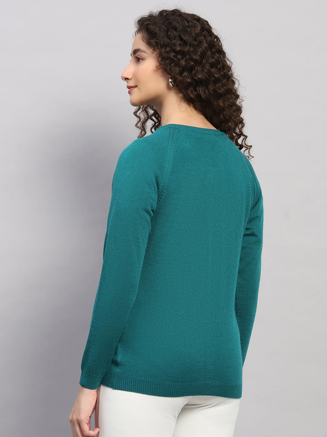 Women Green Solid Round Neck Full Sleeve Cardigan - Image 5
