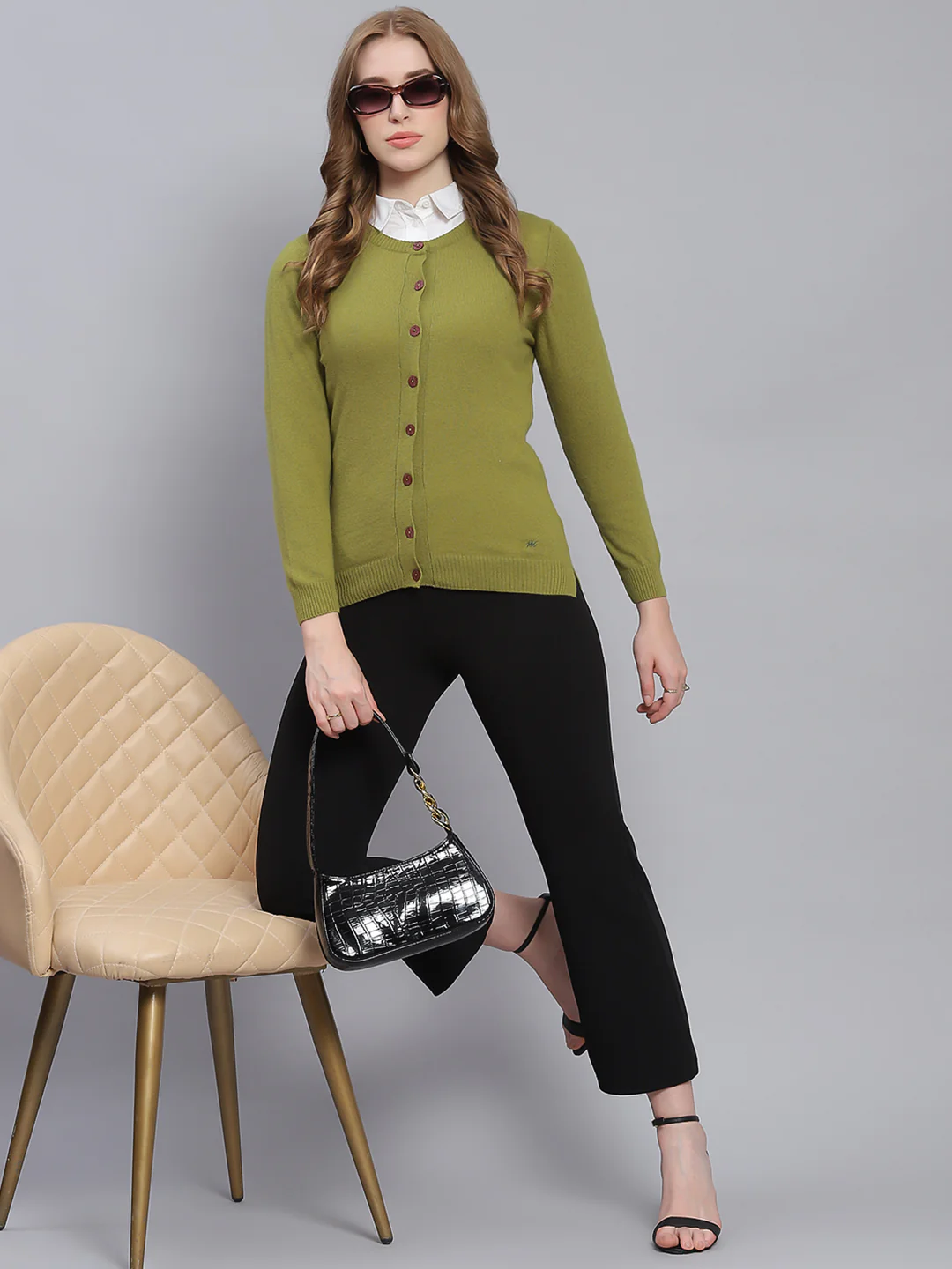Women Green Solid Round Neck Full Sleeve Cardigans - Image 2