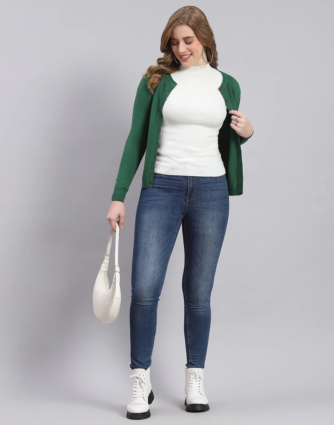 Women Green Solid Round Neck Full Sleeve Sweater - Image 2