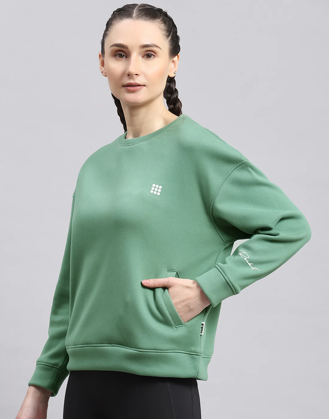 Rock.it Women Green Solid Round Neck Full Sleeve Sweatshirt - Image 3