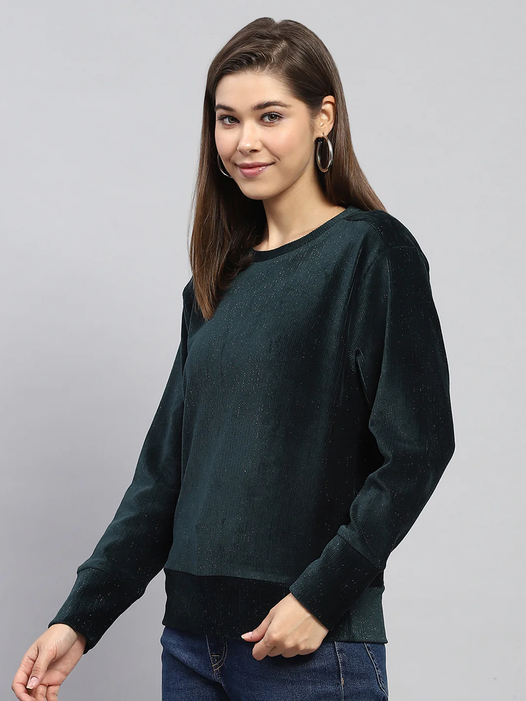 Women Green Solid Round Neck Full Sleeve Sweatshirt - Image 3