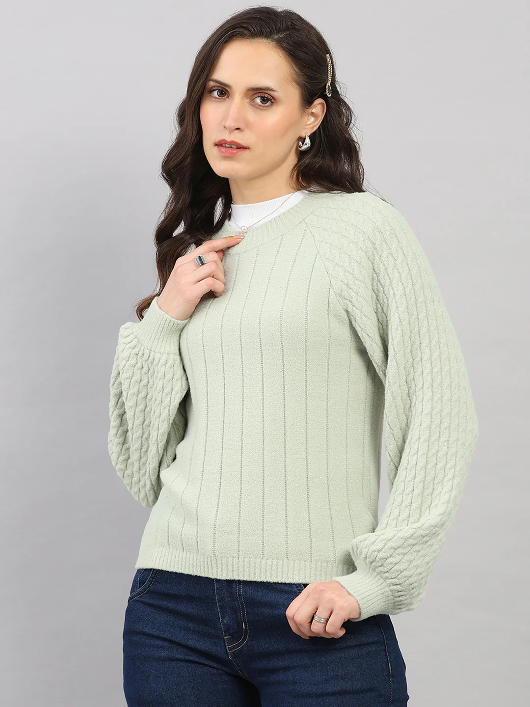 Women Green Solid Round Neck Full Sleeve Winter Top