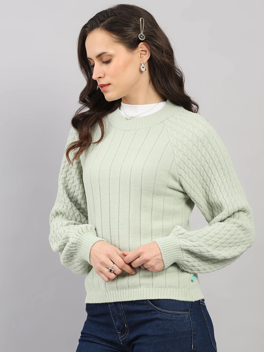 Women Green Solid Round Neck Full Sleeve Winter Top - Image 3