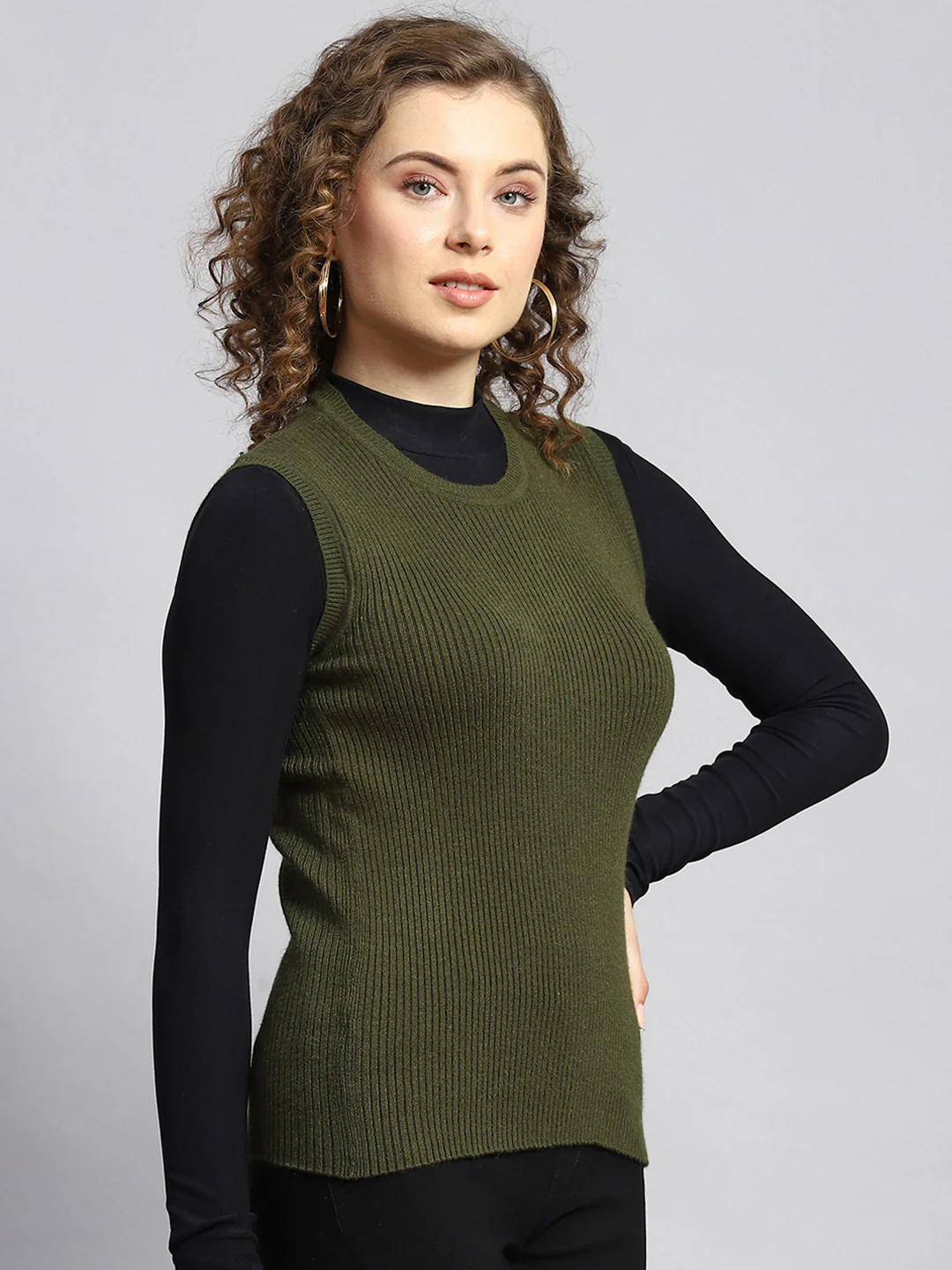 Women Green Solid Sceavy - Image 3