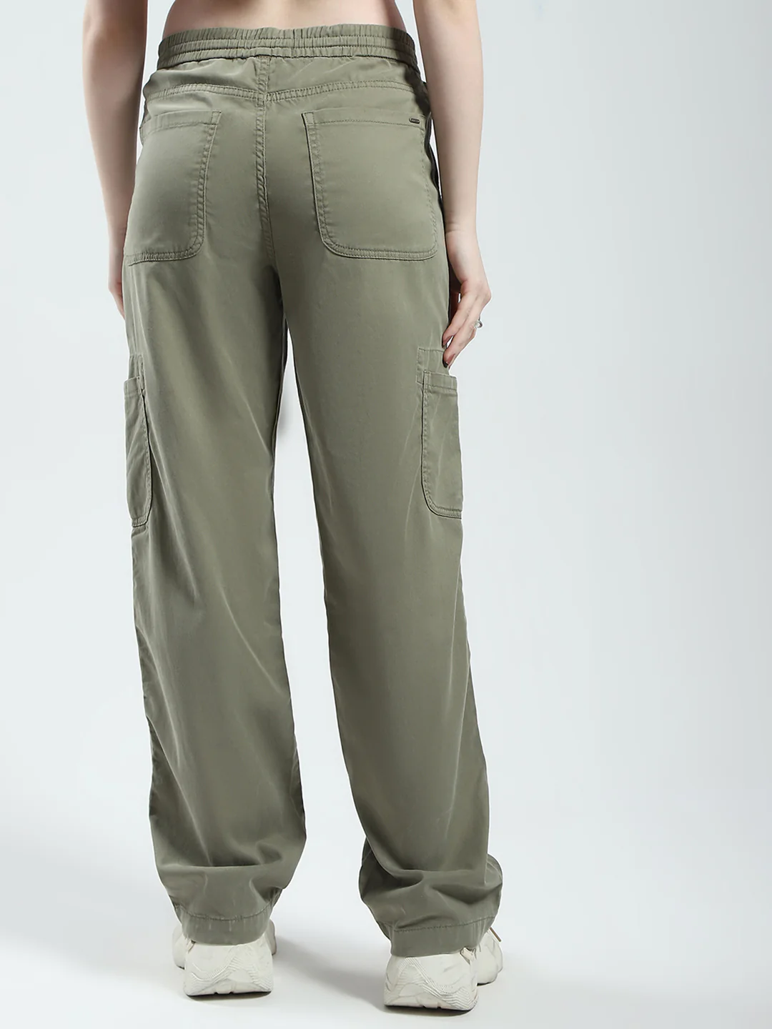 Women Green Solid Straight Fit Cargo - Image 5