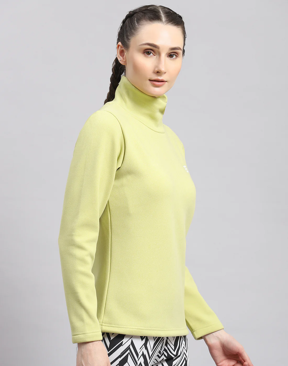 Rock.it Women Green Solid T Neck Full Sleeve Sweatshirt - Image 4