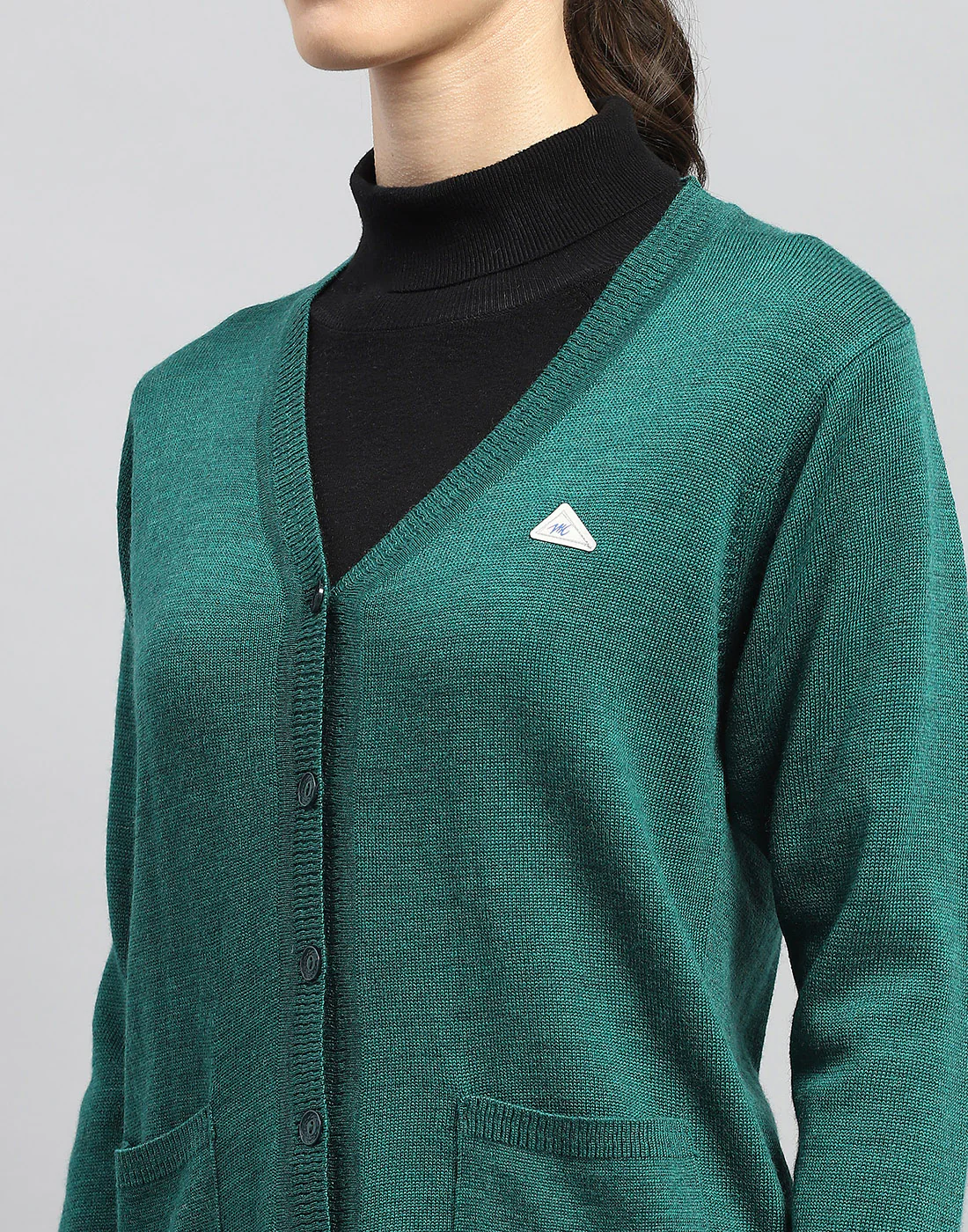 Women Green Solid V Neck Full Sleeve Cardigan - Image 6