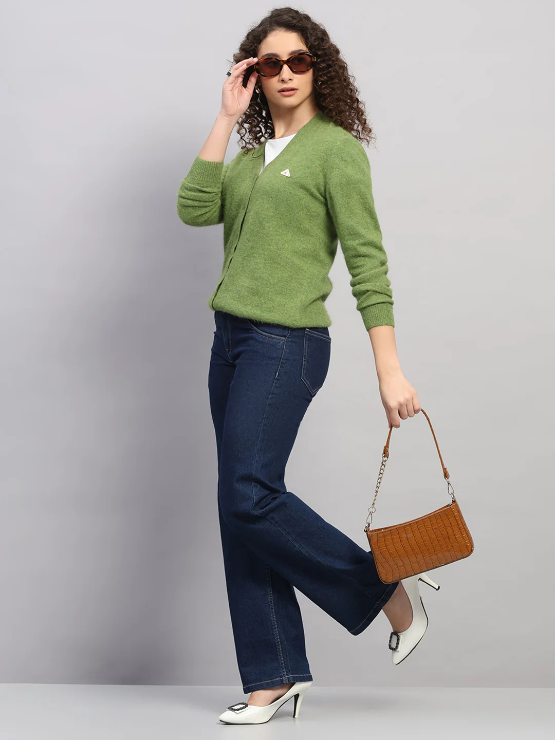 Women Green Solid V Neck Full Sleeve Cardigan - Image 2