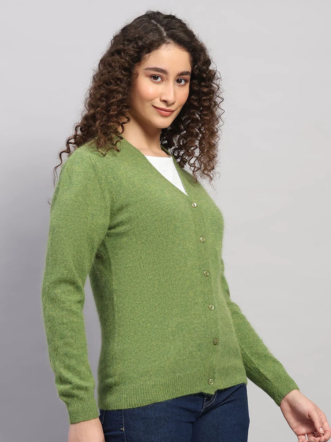 Women Green Solid V Neck Full Sleeve Cardigan - Image 4