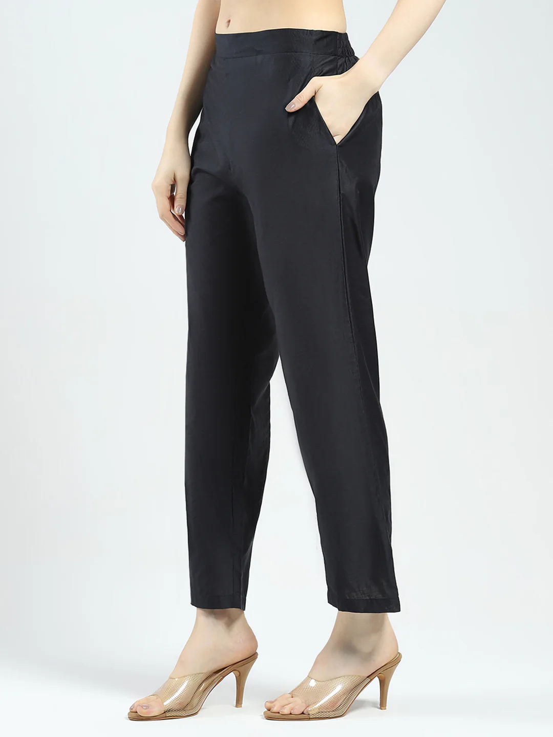Women Grey & Black Printed Collar Full Sleeve Cords Set - Image 6